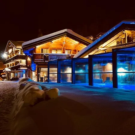 Alpina Hotel 3*